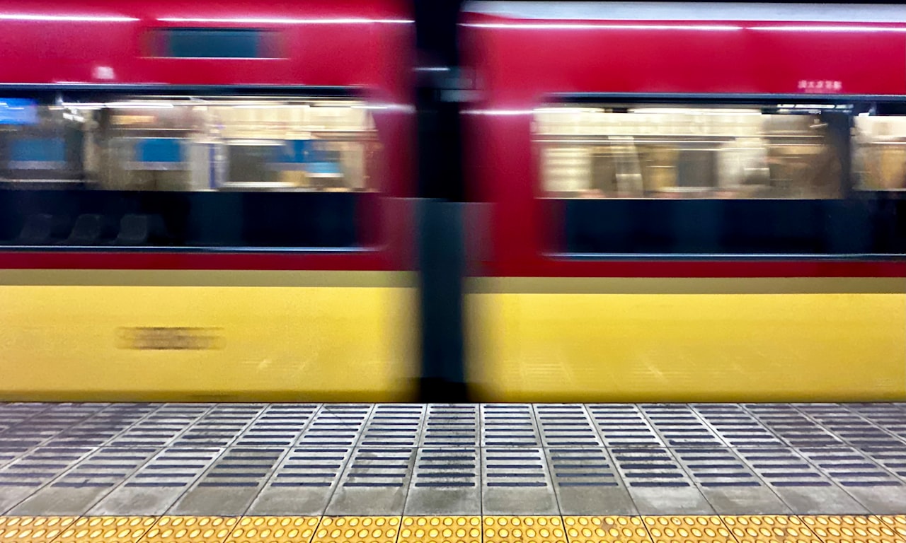 Matériaux des clips de rail : acier, fonte, acier inoxydable et caoutchouc