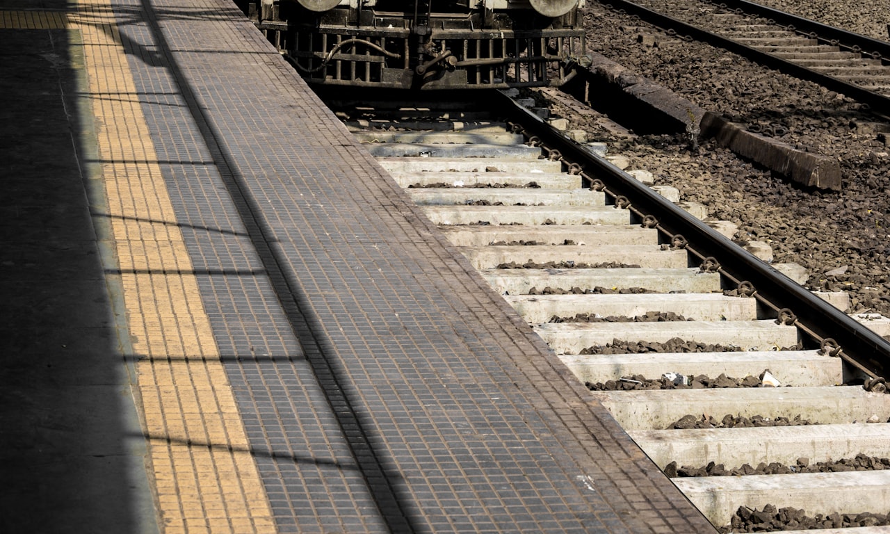 Écrous de rail : Importance de la rondelle à ressort et de la rondelle plate