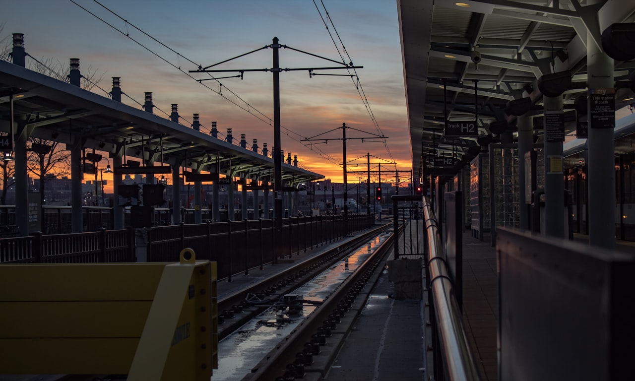 Comment suivre l'état de fonctionnement des trains : sites web officiels, applications et plus encore