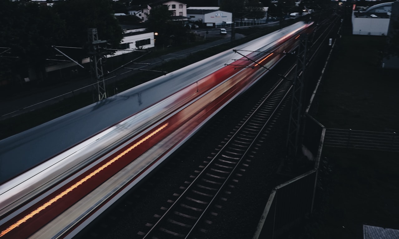 how to clean old model train tracks0