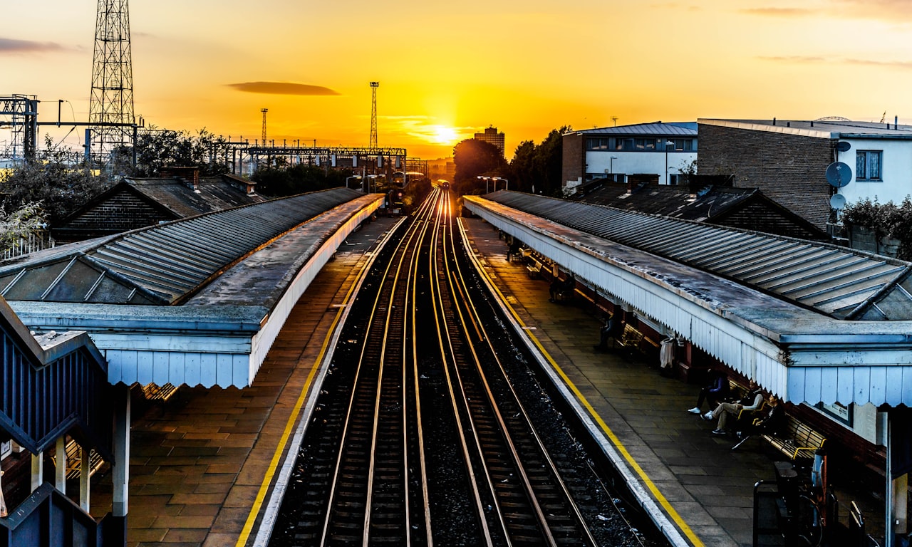 how to track train location in indian railways0