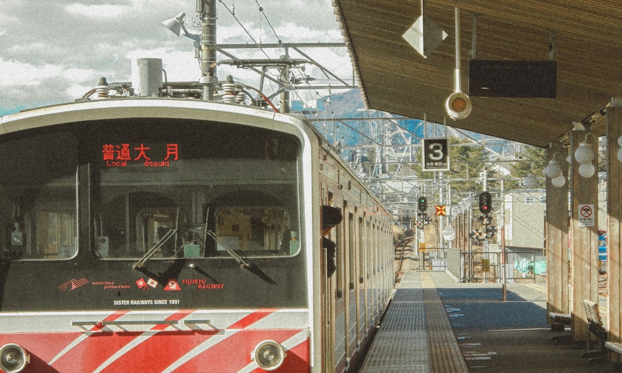 Top Isolateurs Ferroviaires: Solutions Durables, Sûres et Efficaces