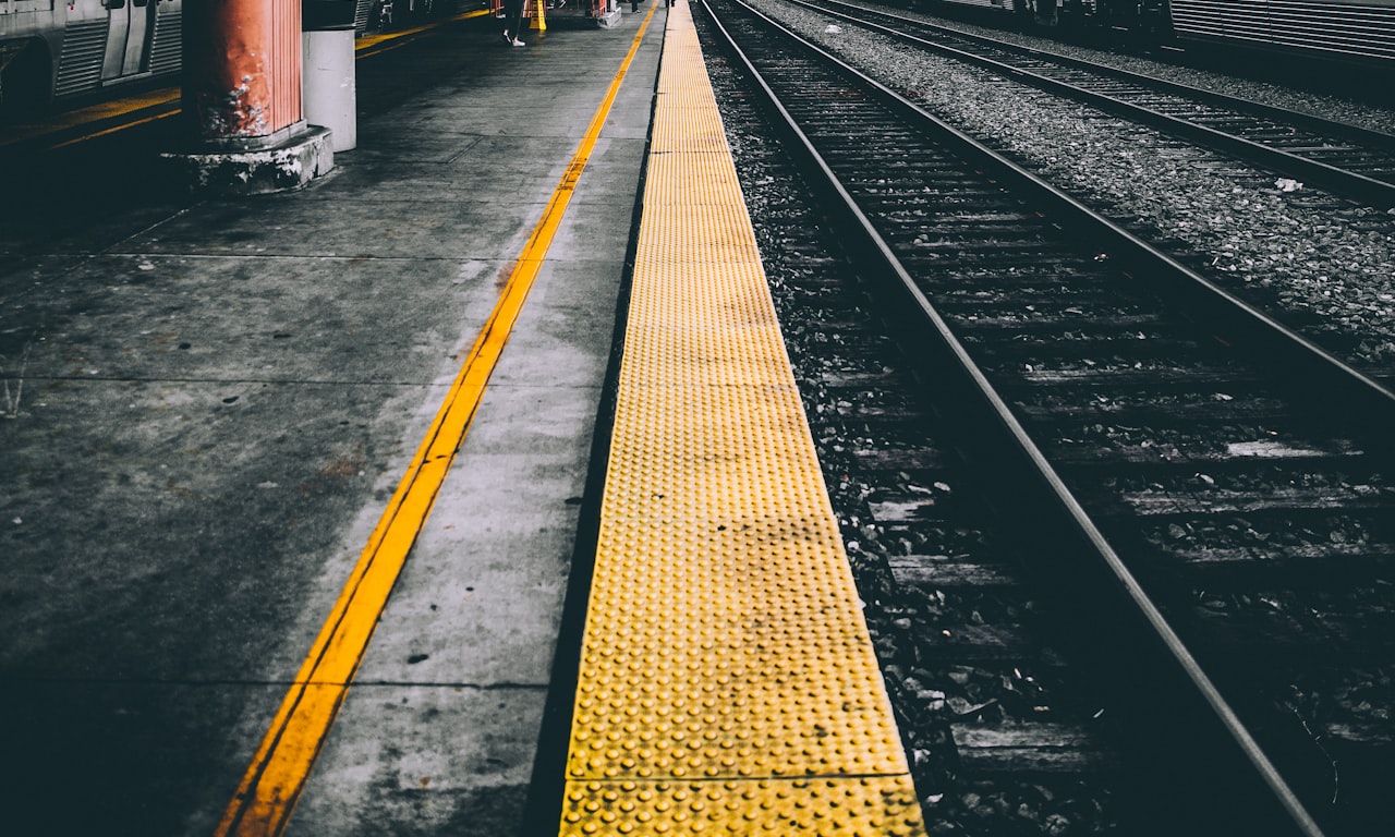 railroad bolts2